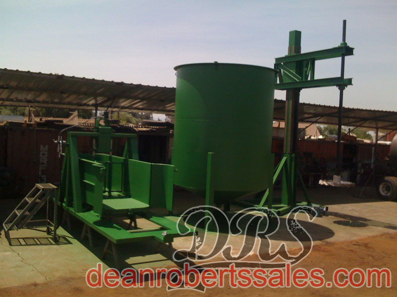 CUSTOM SAFETY SEAL BARREL MIXERS, TUB MIXERS, AND TURBO INTEGRATED MIXERS.