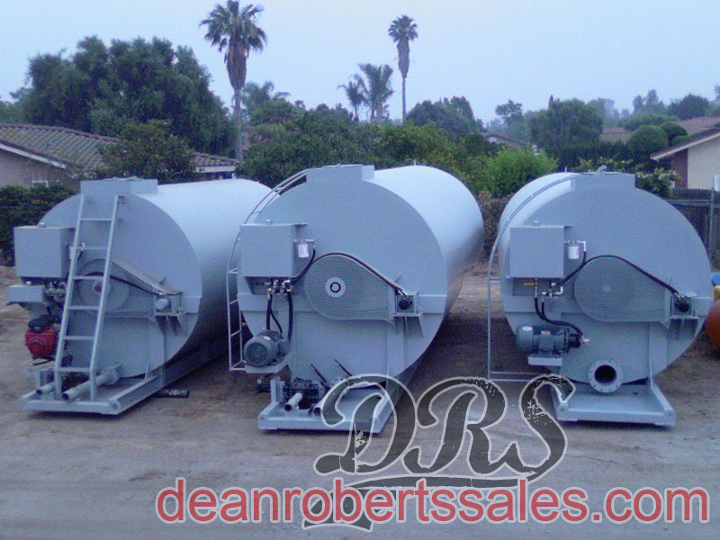 CUSTOM SEALCOAT TANKS TRAILERS AND TRUCKS BY DEAN ROBERTS SALES