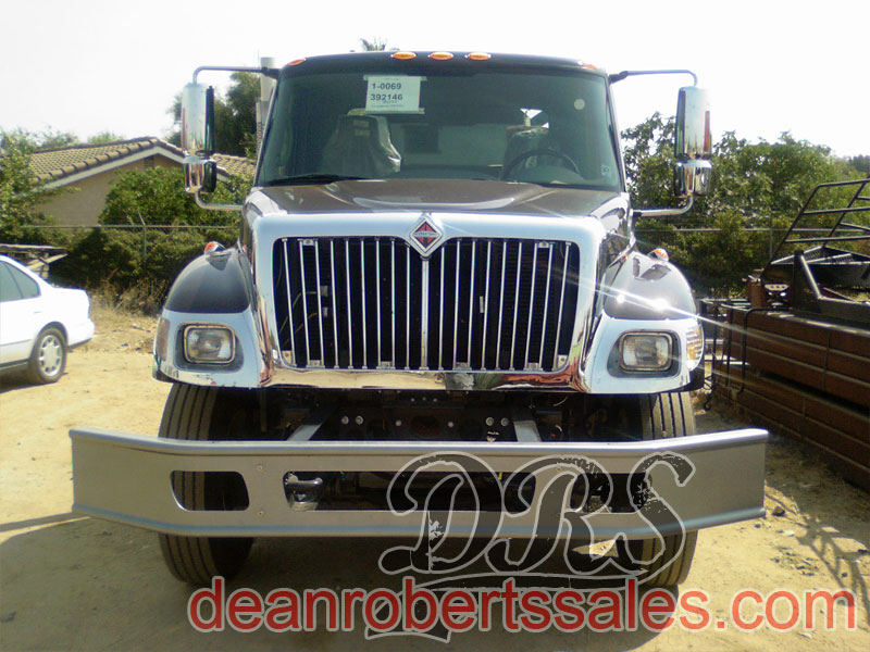 CUSTOM SEAL COAT TANKS TRUCKS SKIDS PLANTS AND SEALCOAT BY DEAN ROBERTS SALES