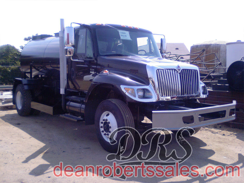 CUSTOM SEAL COAT TANKS TRUCKS SKIDS PLANTS AND SEALCOAT BY DEAN ROBERTS SALES