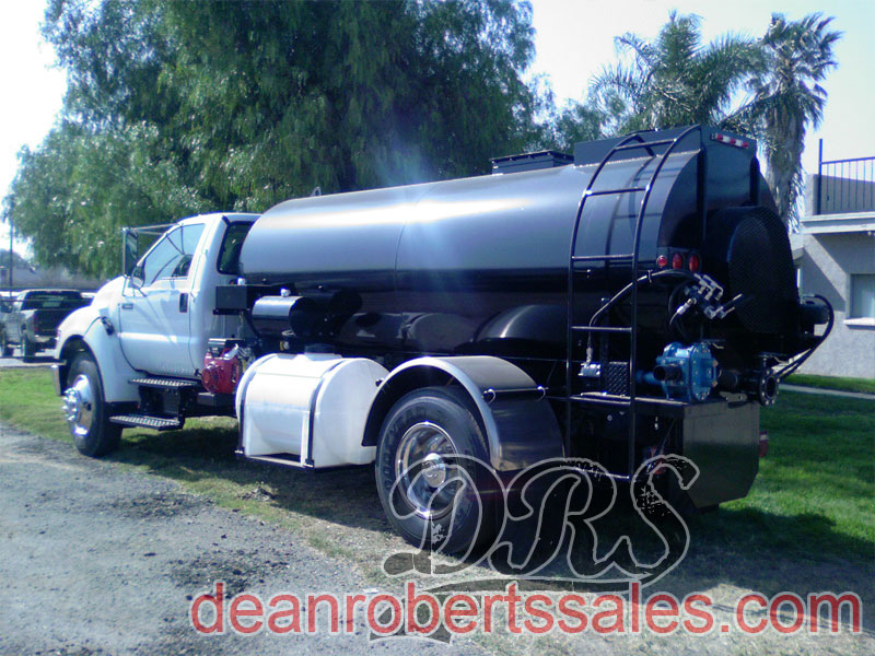 CUSTOM TRUCK MOUNTED SEAL COAT TANKS BY DEAN ROBERTS SALES 